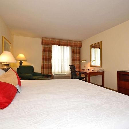 Hilton Garden Inn Tulsa Airport Luaran gambar