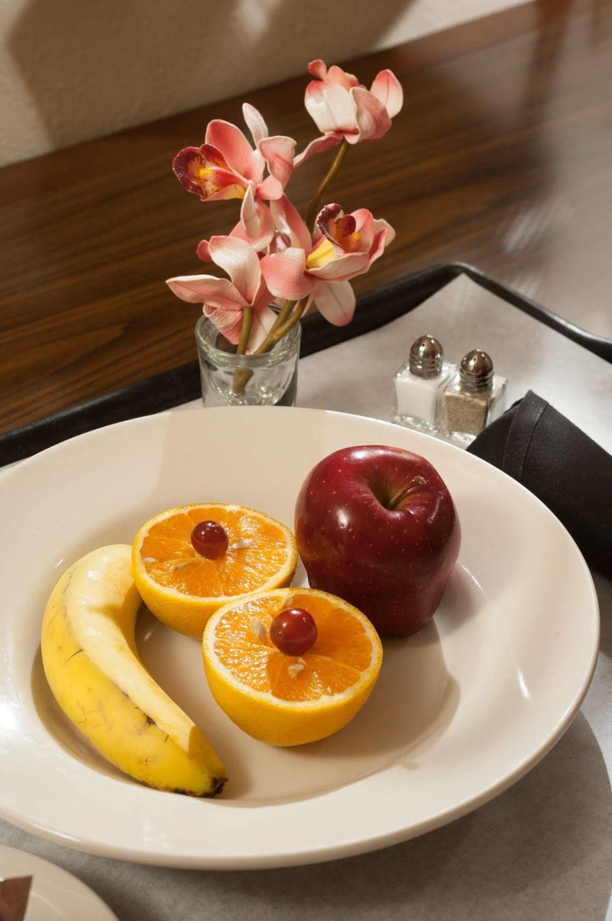 Hilton Garden Inn Tulsa Airport Luaran gambar